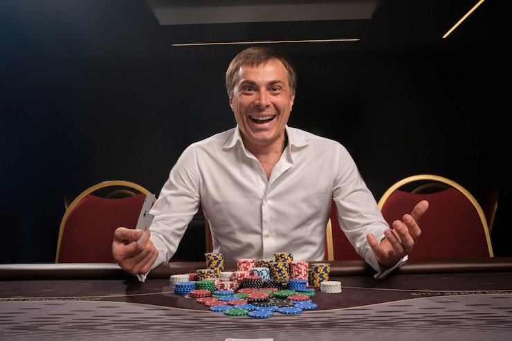 Dealer profesional di Lightning Baccarat